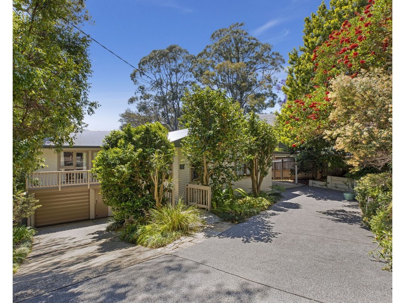 11 Hilltop Road, Wamberal NSW 2260