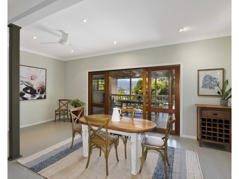 11 Hilltop Road, Wamberal NSW 2260