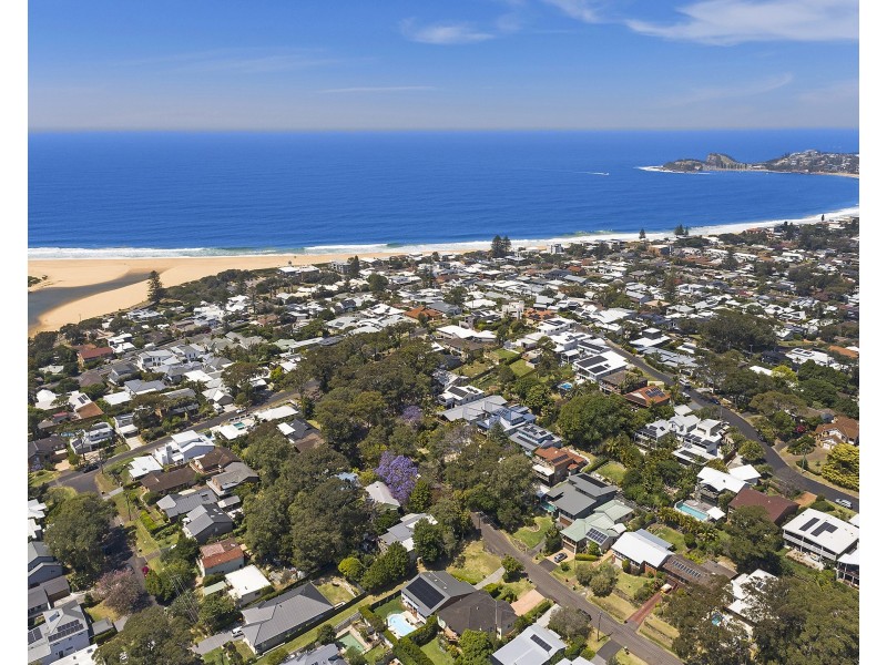 11 Hilltop Road, Wamberal NSW 2260