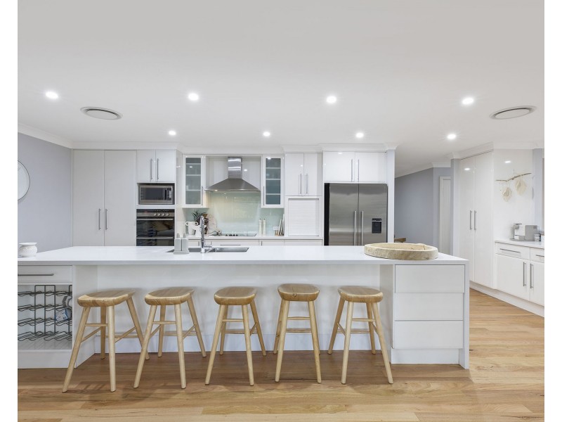 34 Grove Road, Wamberal NSW 2260