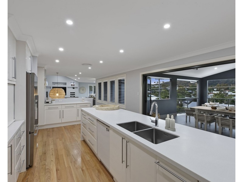 34 Grove Road, Wamberal NSW 2260