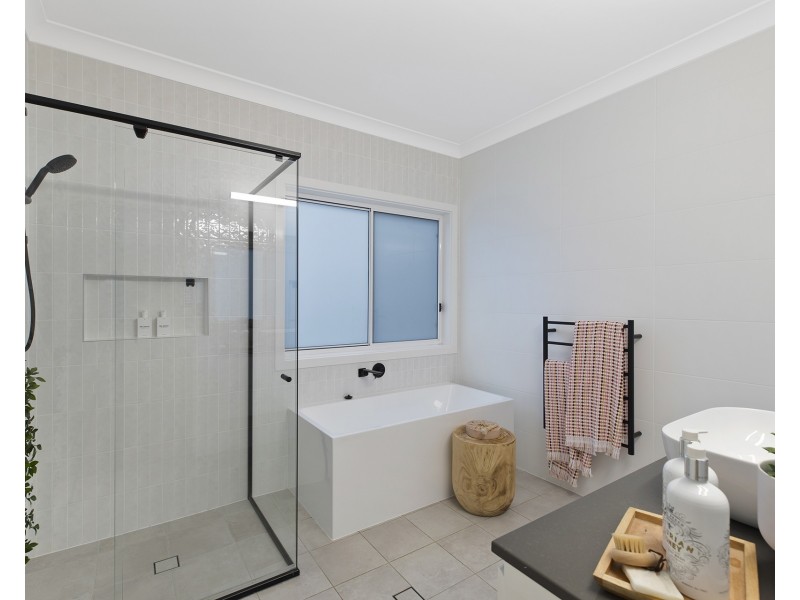 6 Carrabella Avenue, Springfield NSW 2250