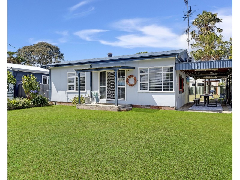 65 First Avenue, Toukley NSW 2263