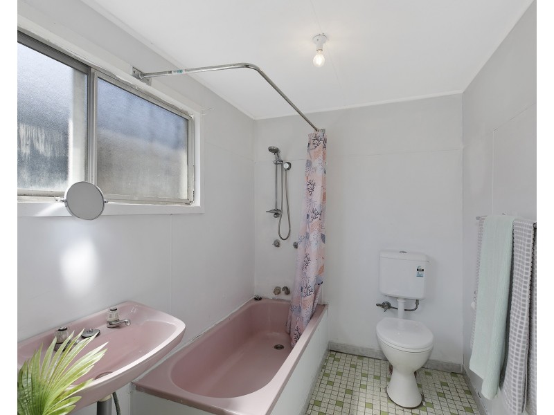 65 First Avenue, Toukley NSW 2263