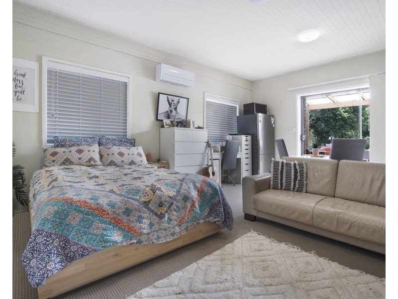 24 Dakara Avenue, Erina NSW 2250