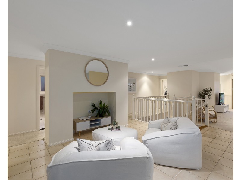 45 Thames Drive, Erina NSW 2250