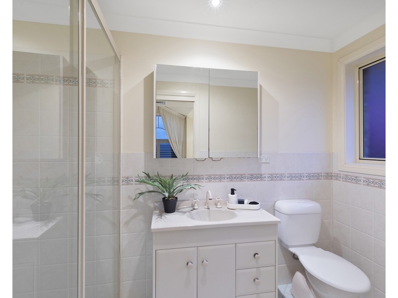 45 Thames Drive, Erina NSW 2250