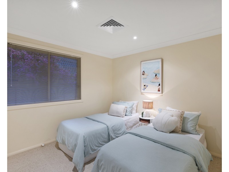 45 Thames Drive, Erina NSW 2250