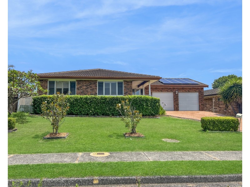10 Henzel Road, Green Point NSW 2251