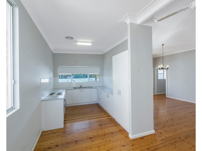 53 Lakeside Parade, The Entrance NSW 2261