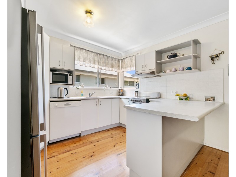 12 Ashley Avenue, Terrigal NSW 2260