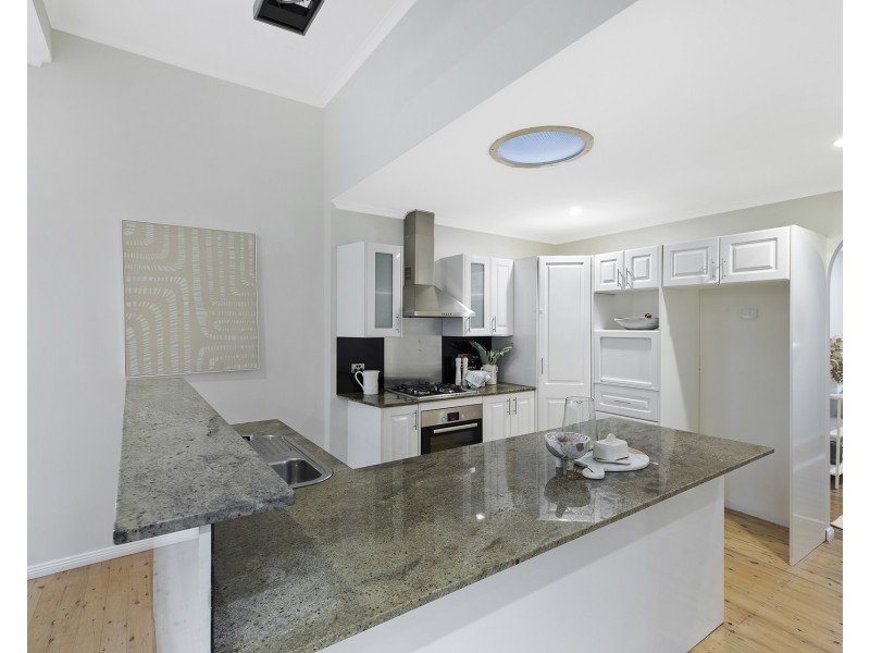 7 Blue Bell Drive, Wamberal NSW 2260