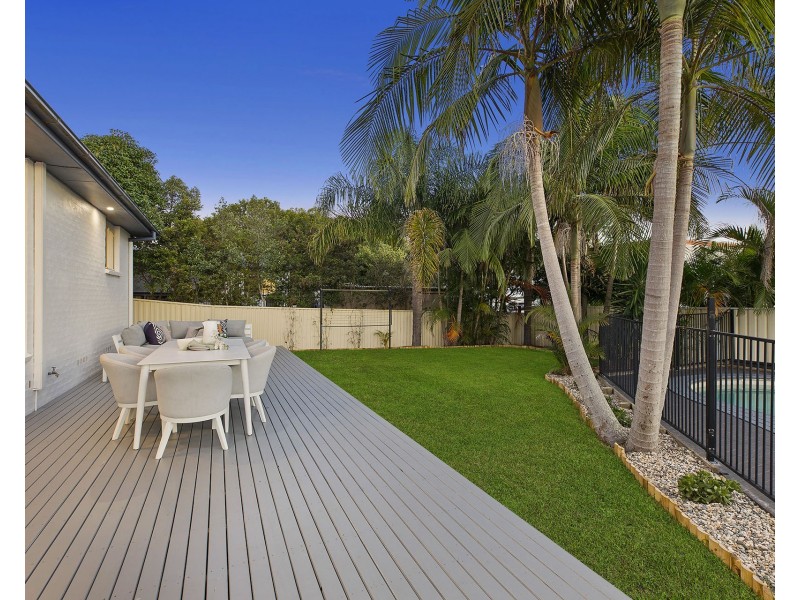 7 Blue Bell Drive, Wamberal NSW 2260