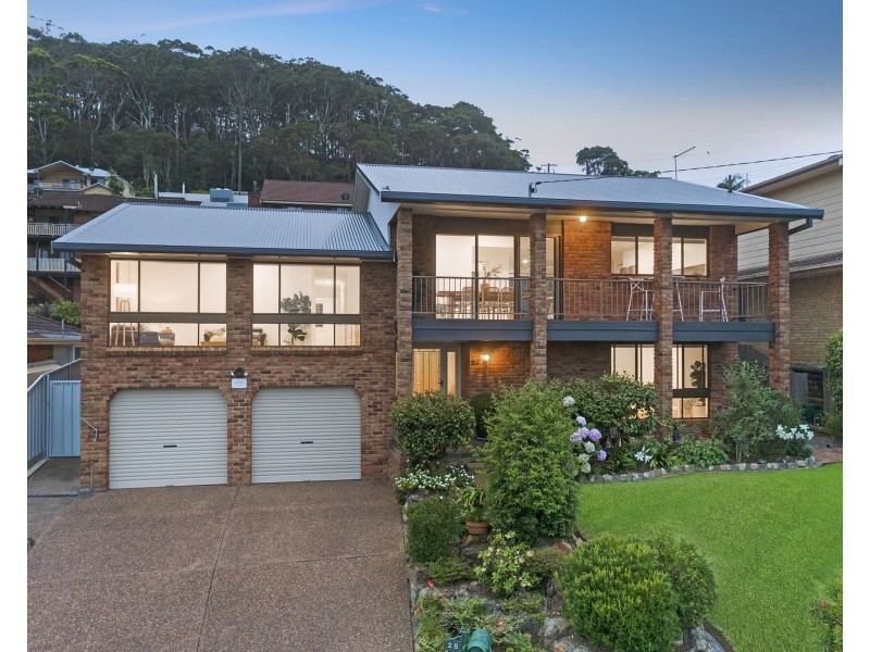 25 Adina Place, Wamberal NSW 2260