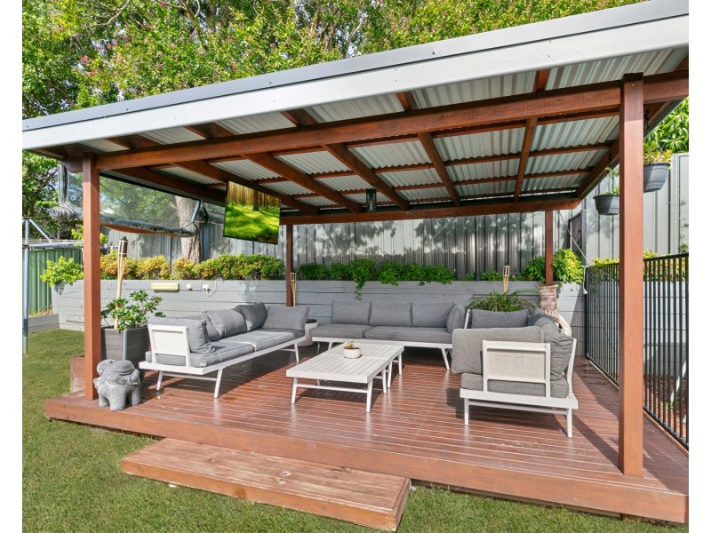 18 Spring Avenue, Springfield NSW 2250