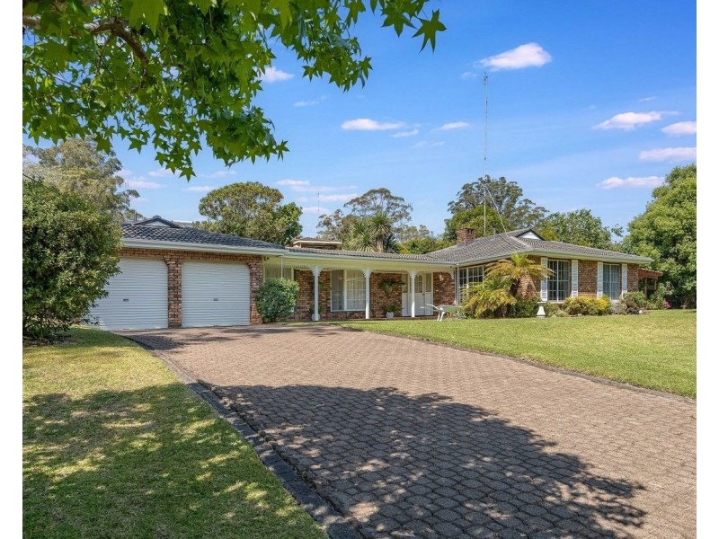 50 Chamberlain Road, Wyoming NSW 2250