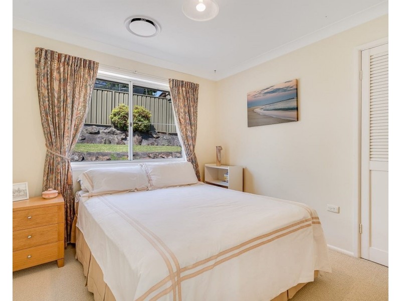 50 Chamberlain Road, Wyoming NSW 2250