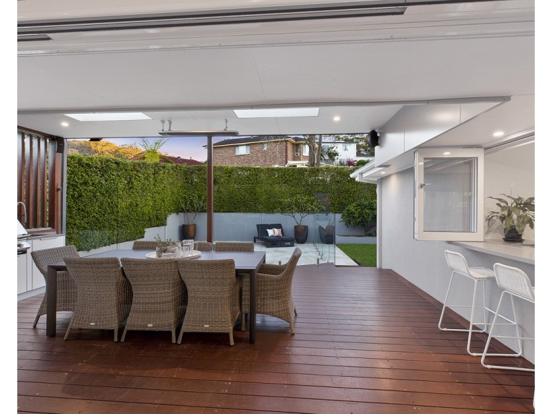 12 Rembrae Drive, Green Point NSW 2251