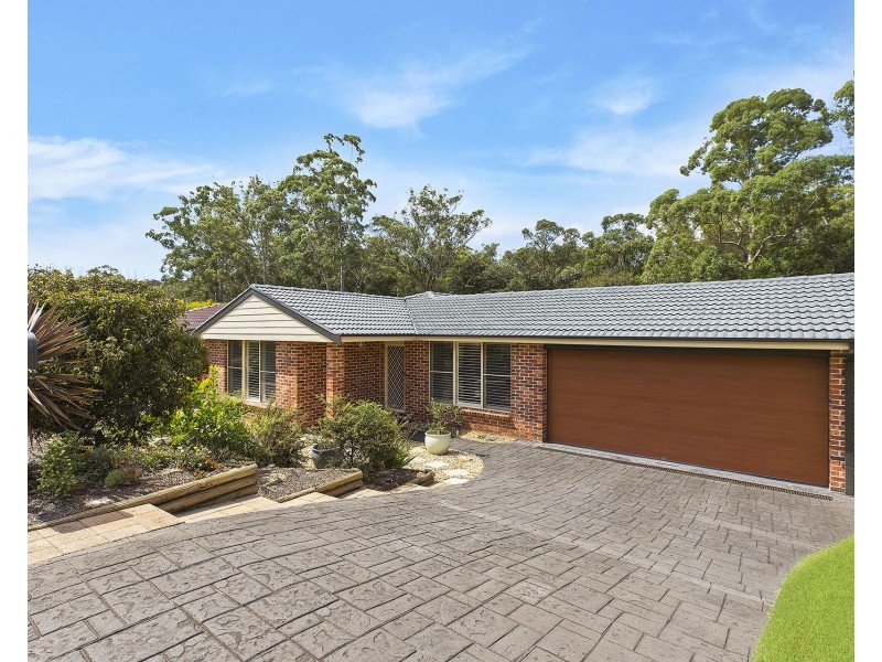 5 Judy Anne Close, Green Point NSW 2251