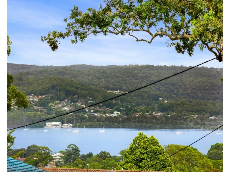 42 Bay View Avenue, East Gosford NSW 2250