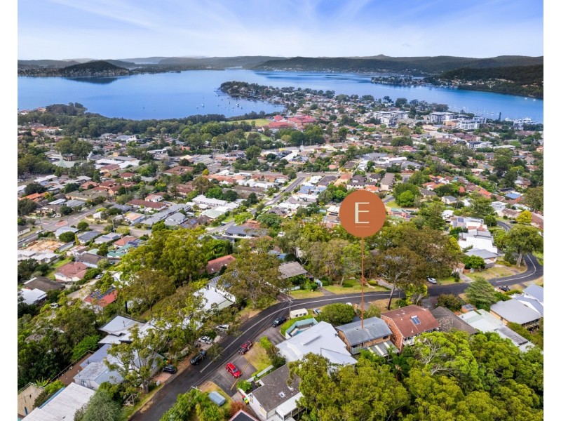 42 Bay View Avenue, East Gosford NSW 2250