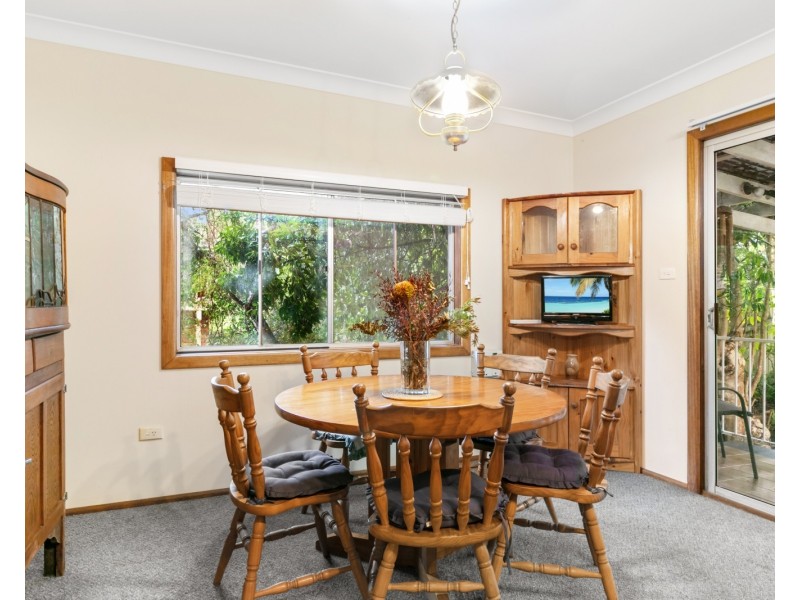 39 Wandella Avenue, Bateau Bay NSW 2261