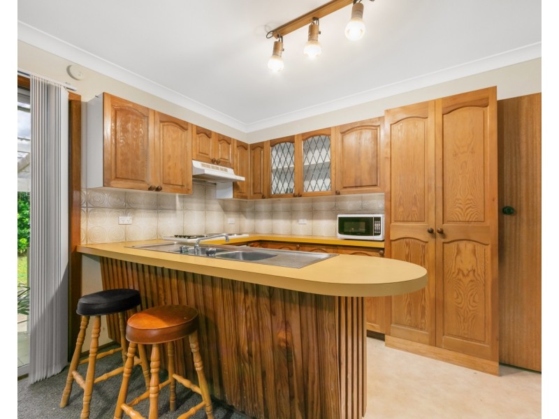 39 Wandella Avenue, Bateau Bay NSW 2261