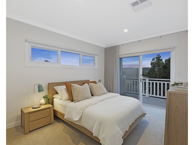 8 Walch Avenue, Bateau Bay NSW 2261