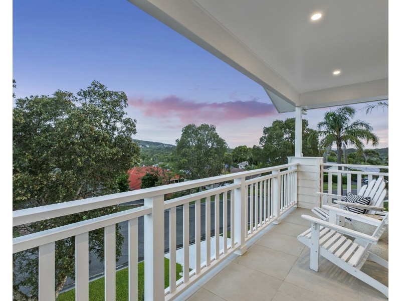 8 Walch Avenue, Bateau Bay NSW 2261