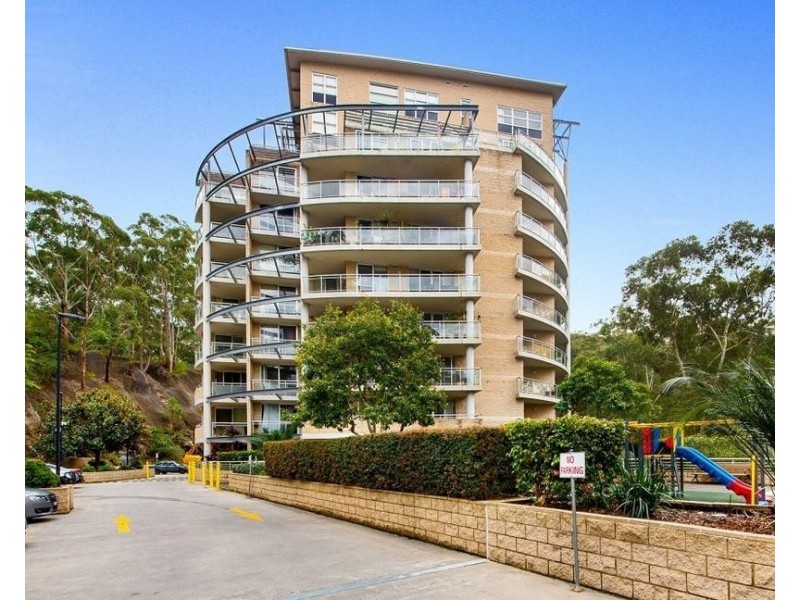 311/80 John Whiteway Drive, Gosford NSW 2250