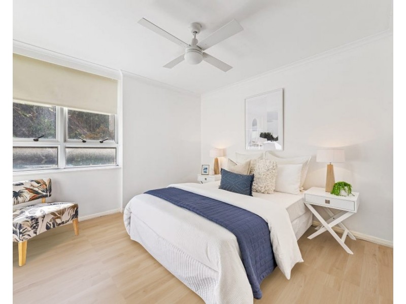 311/80 John Whiteway Drive, Gosford NSW 2250