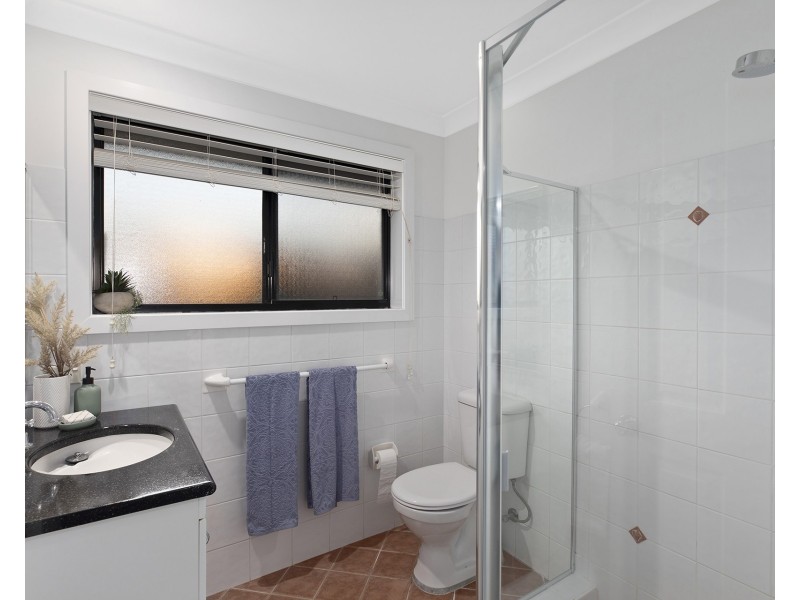 22 Old Farm Place, Ourimbah NSW 2258