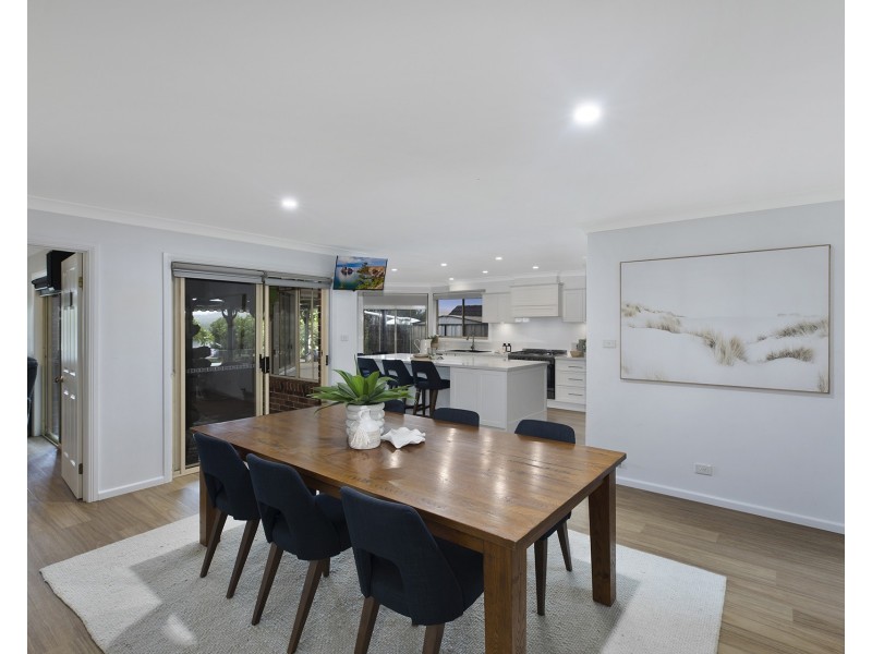 16 Flakelar Crescent, Terrigal NSW 2260