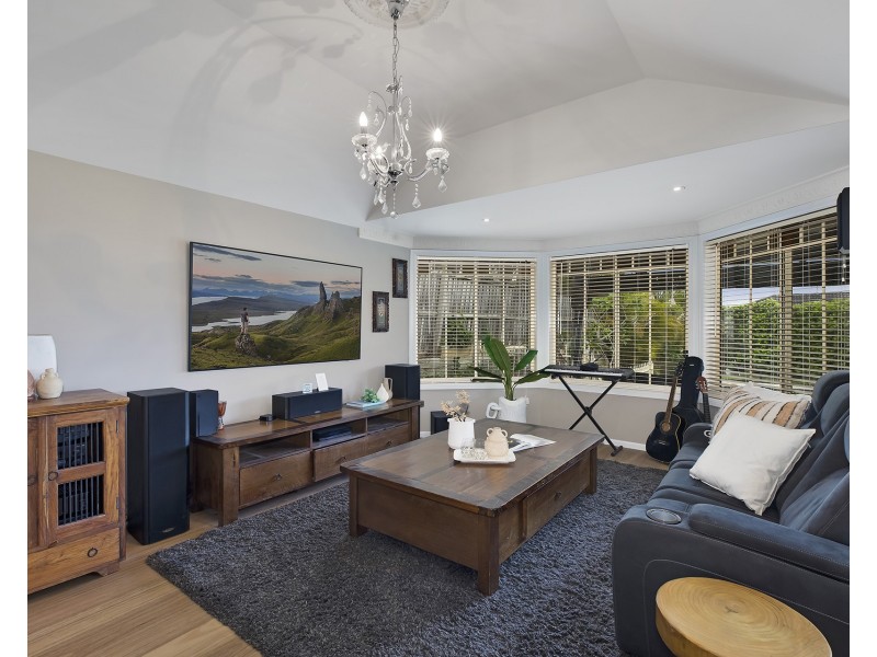 16 Flakelar Crescent, Terrigal NSW 2260