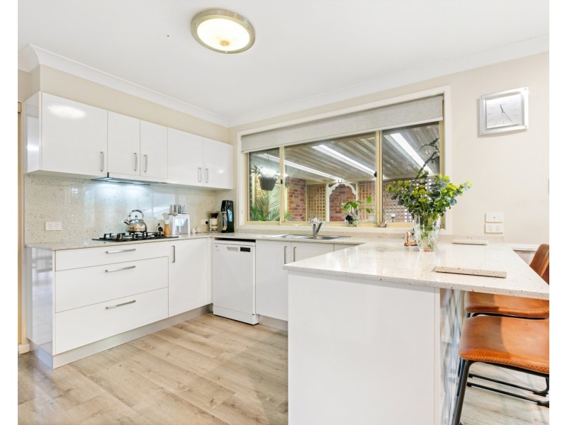 3 Greenvale Road, Green Point NSW 2251