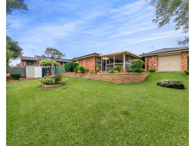 3 Greenvale Road, Green Point NSW 2251