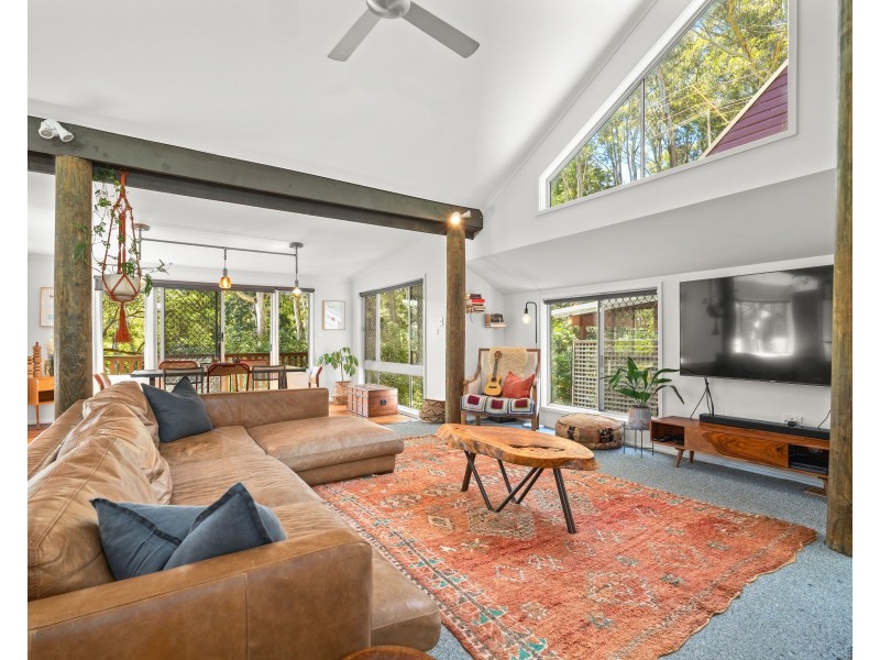 57 Easter Parade, North Avoca NSW 2260