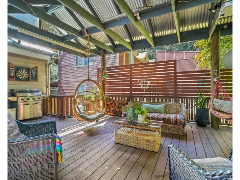 57 Easter Parade, North Avoca NSW 2260