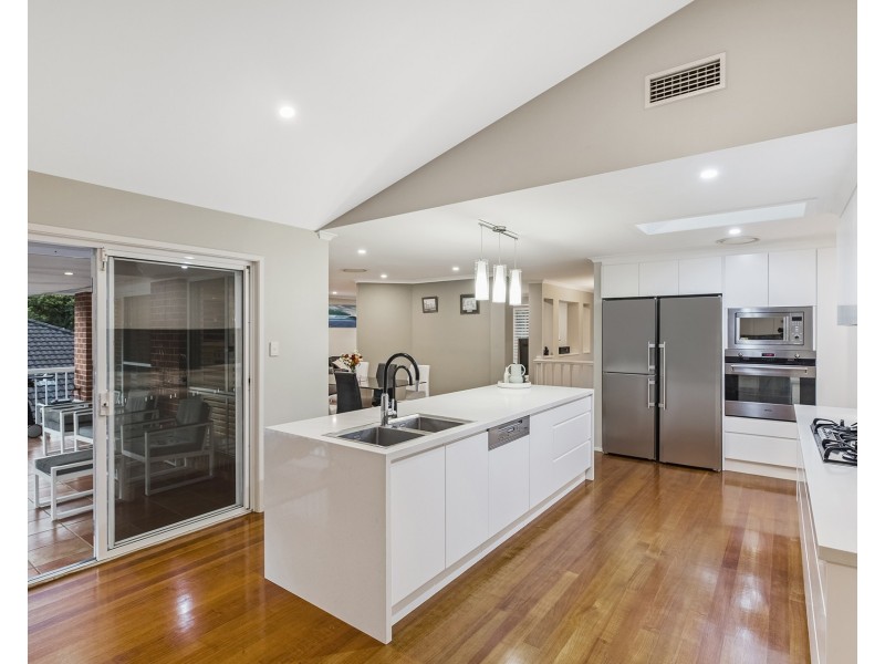 1 Sheffield Drive, Terrigal NSW 2260