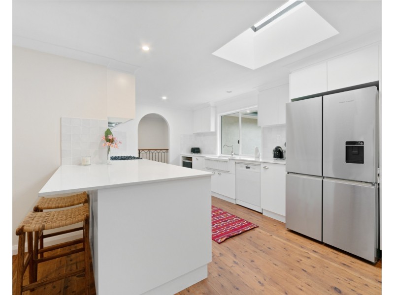 15 Eagle Close, Lisarow NSW 2250