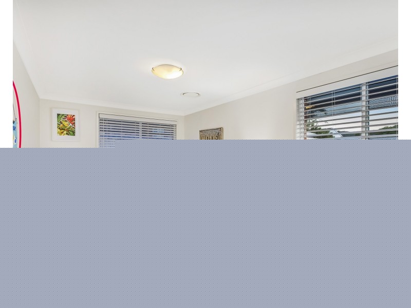 6 Michele Close, Green Point NSW 2251