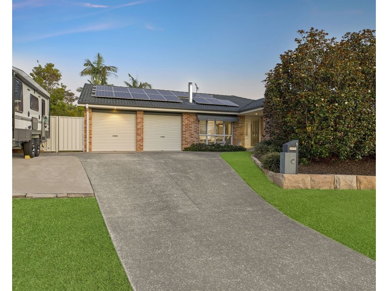 6 Michele Close, Green Point NSW 2251