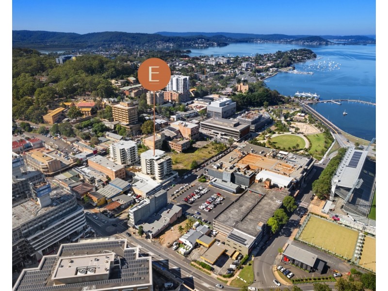 13/12 Baker Street, Gosford NSW 2250