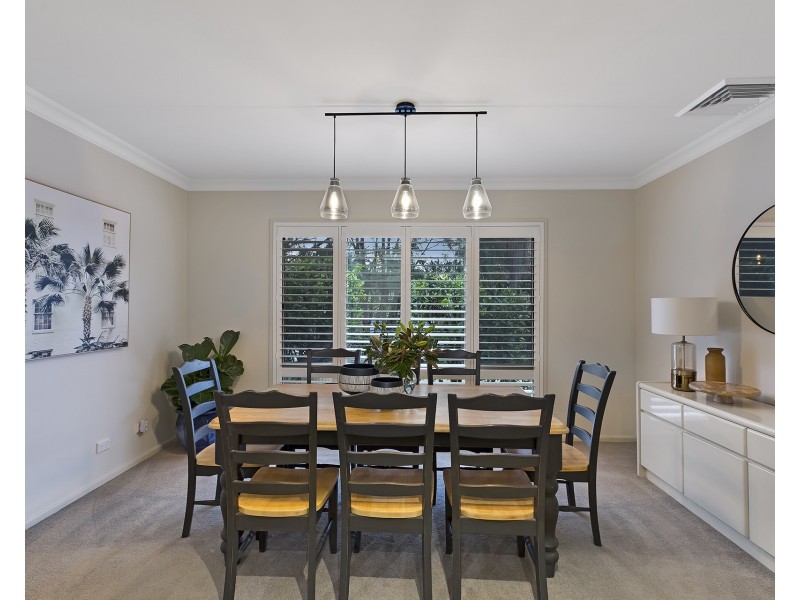 14 Day Dawn Place, Erina NSW 2250