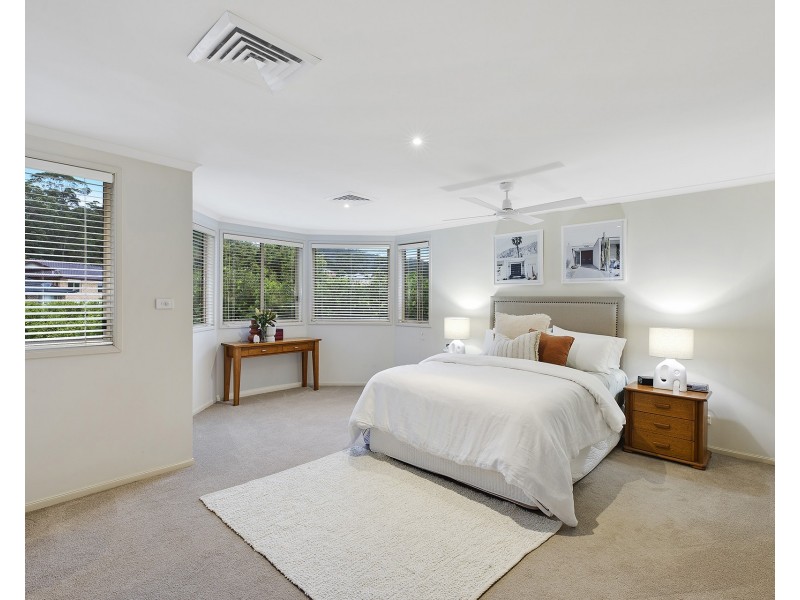 14 Day Dawn Place, Erina NSW 2250