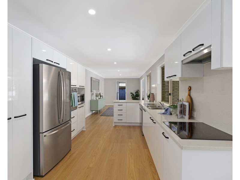 27 Sheffield Drive, Terrigal NSW 2260