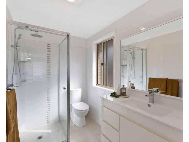 27 Sheffield Drive, Terrigal NSW 2260