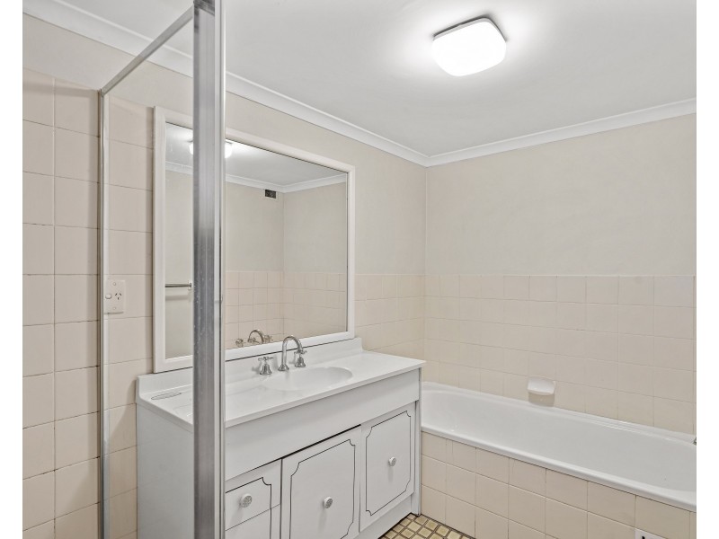 20/3 Joseph Lloyd Close, Gosford NSW 2250