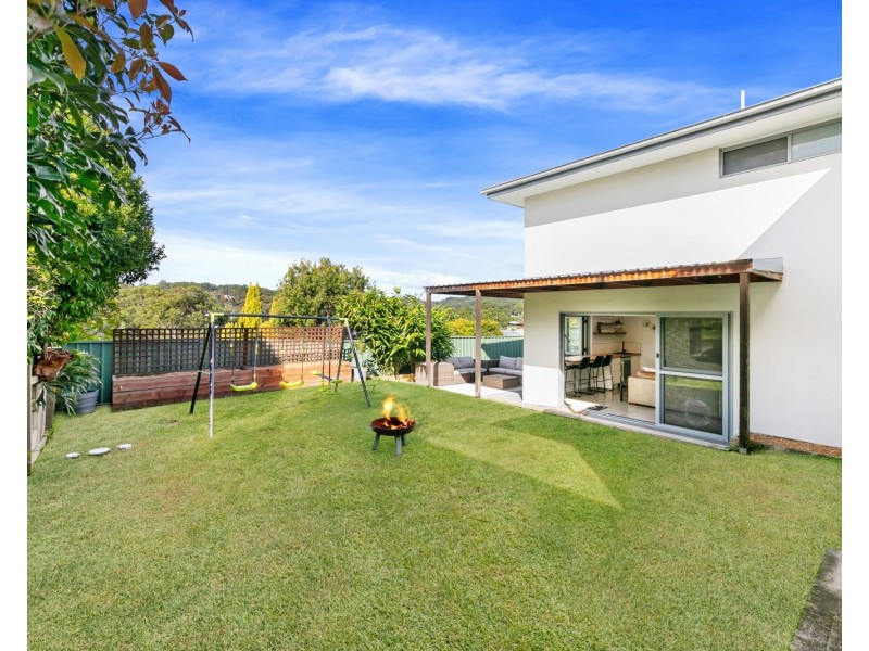 8 Booth Street, Wyoming NSW 2250