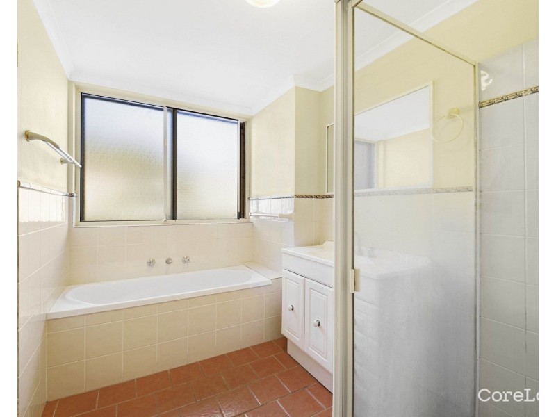 4/12-14 Hills Street, Gosford NSW 2250